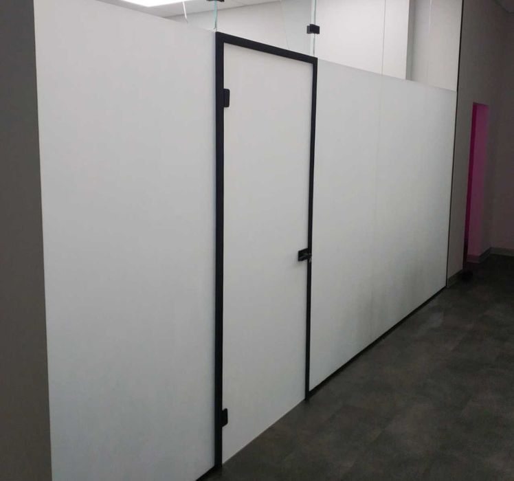 Матовая пленка на окна, двери, стеклянные перегородки