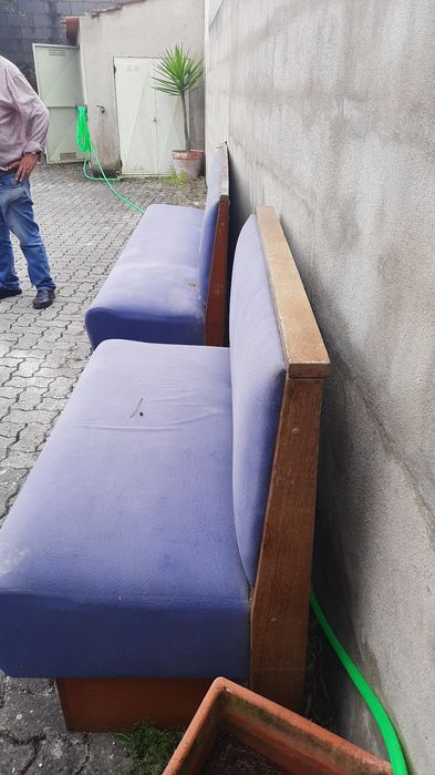 2 fantásticos Sofas de bar Fátima • OLX Portugal