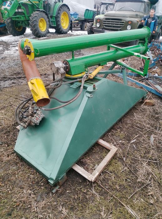 Загрузчик зерна гидравлический