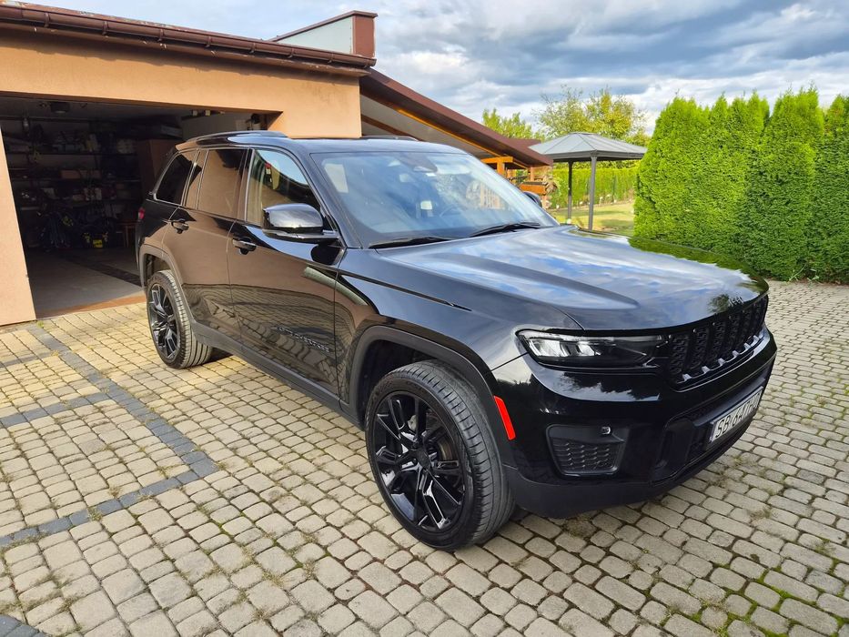 Jeep Grand Cherokee Jeep Grand Cherokee w idealnym stanie technicznym i wizualnym