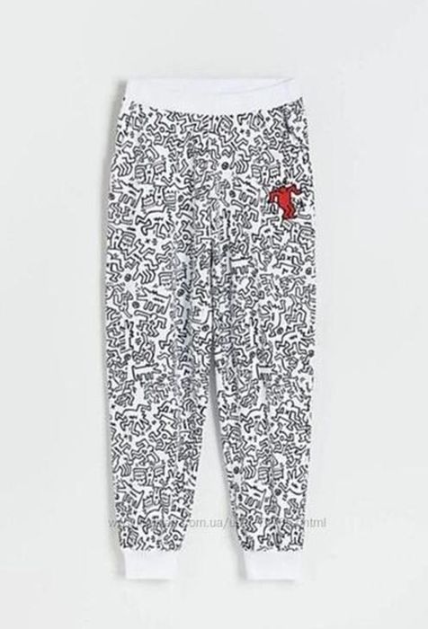 Спортивный костюм оверсайз reserved keith haring.