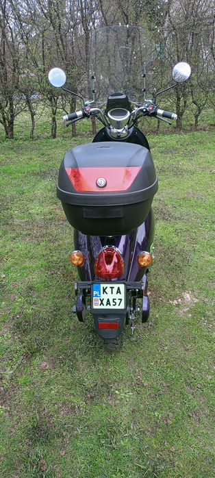 Skuter elektryczny