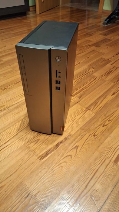 Komputer stacjonarny lenovo