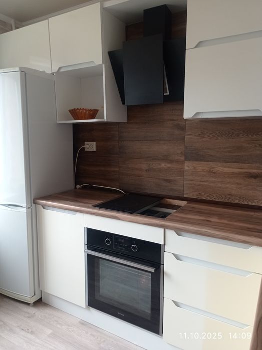 Сдам трехкімнатну квартиру з ремонтом