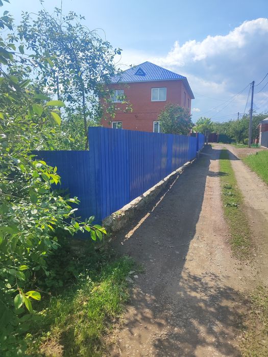 Продаж будинку в центральній частині міста