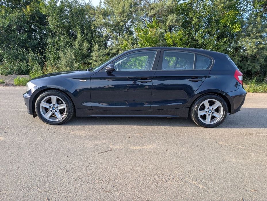 BMW 1 E87 2.0.