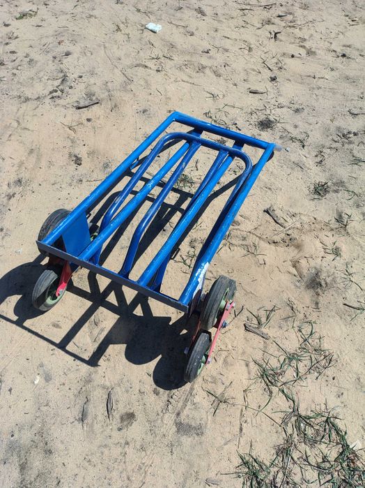 wózek transportowy mocny na trzech kołach