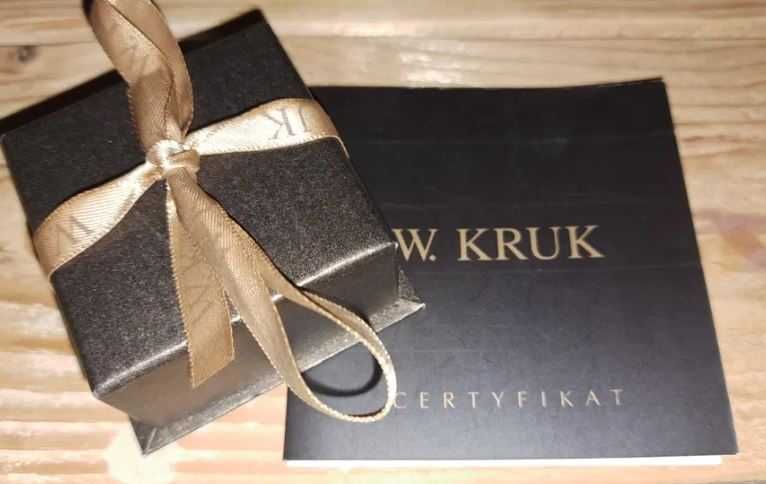 W. kruk zawieszka charms srebrny. Koperta. Brylant. Certyfikat Nowy