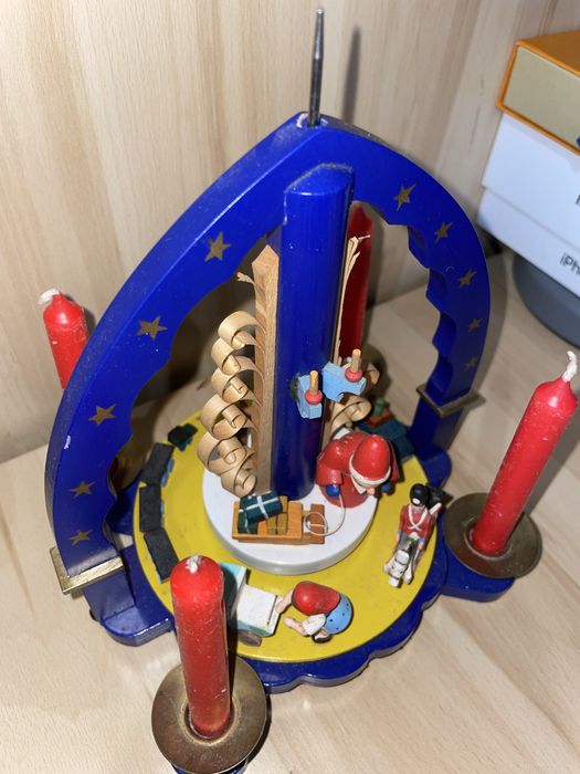 Piramida Glassera zabawka z DDR