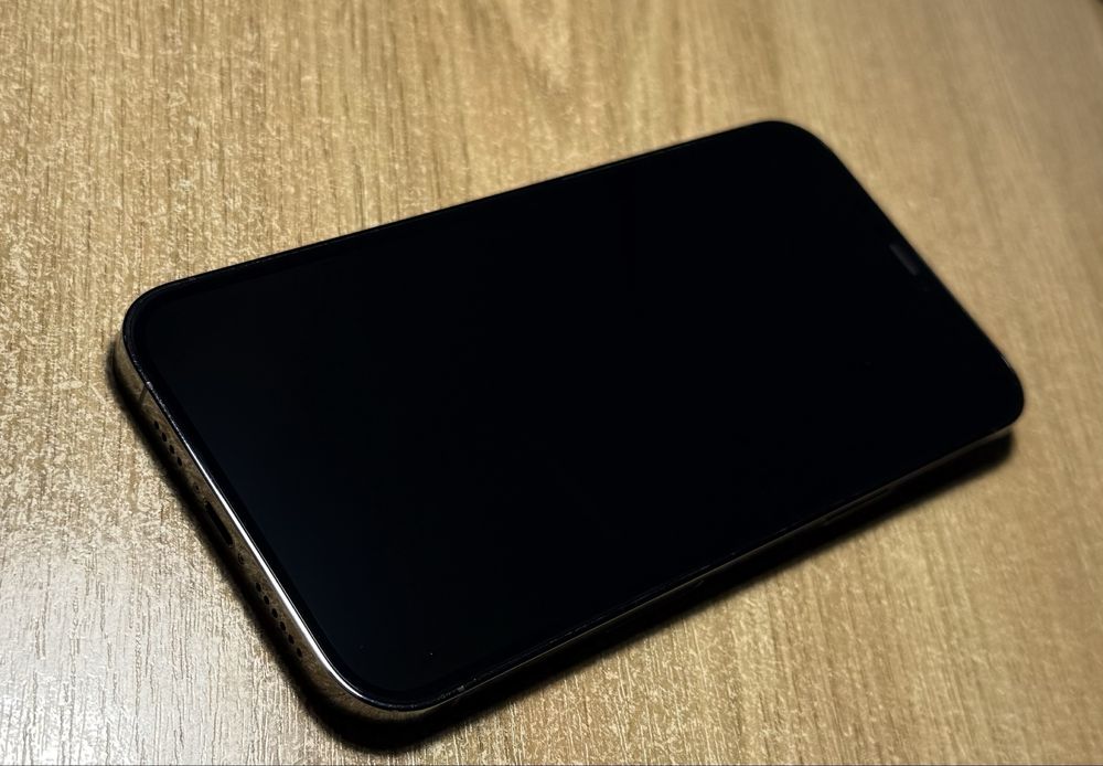 Продам Iphone 12 Pro Max