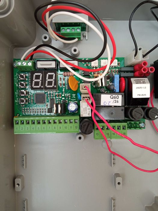 Placa/central Q60A Proteco batente_Assistência