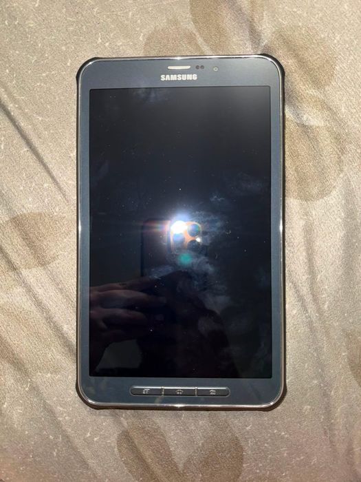 Планшет Samsung Galaxy SM-T365