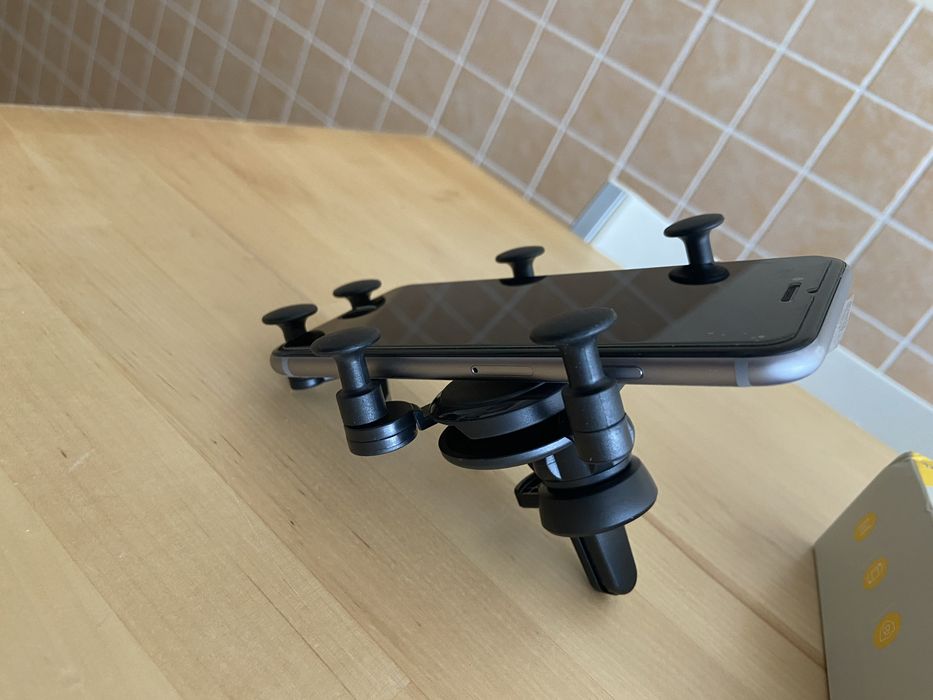 Suporte de smartphone para carro