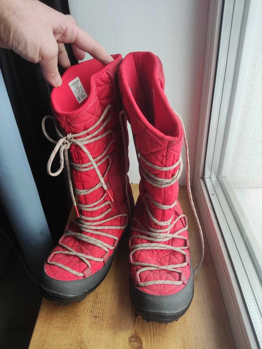Черевики жіночі 38EUR Columbia waterproof 200grams red