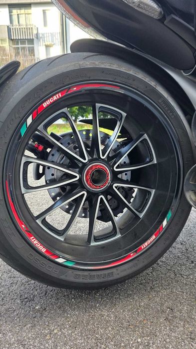 vendo Ducati Diavel 1200