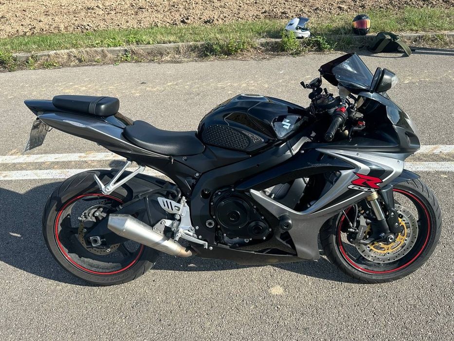 suzuki gsx-r 600