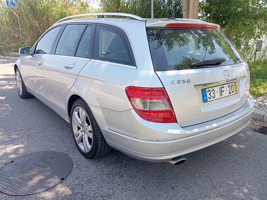 Mercedes-Benz C 250 — fotografia 6