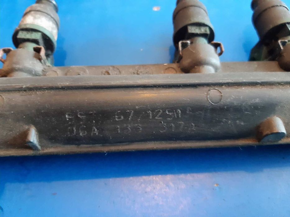 Listwa wtryskowa wtryski Vw Golf 4 Audi A3 8L 1.6 B AKL SR 06A'133317A