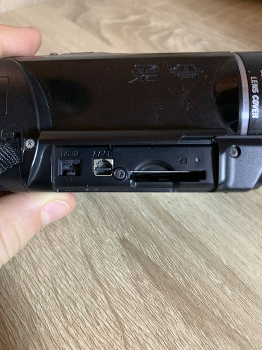 Kamera sony HDR-CX190