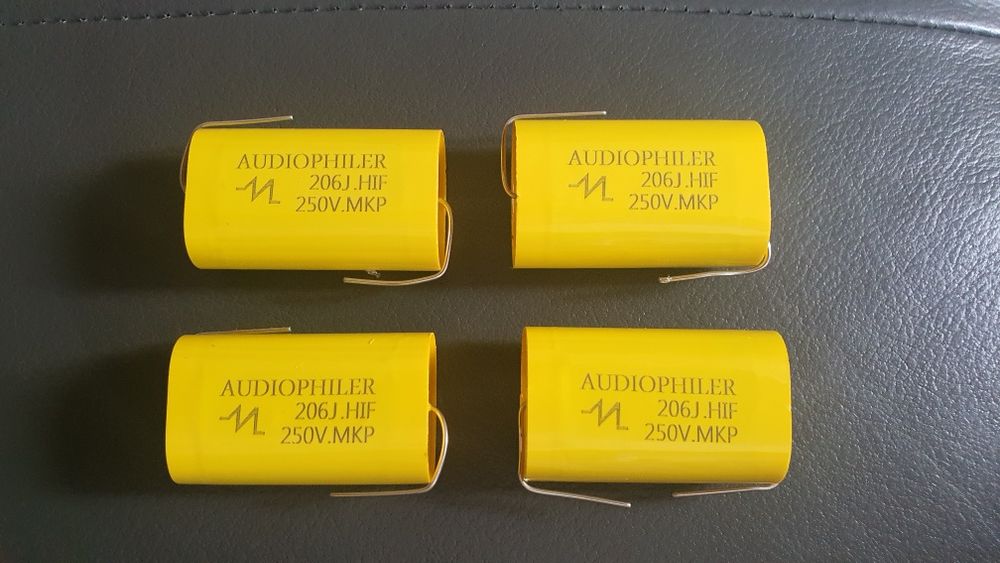 Kondensator zwrotnicy 20 uF i 10 uF MKP