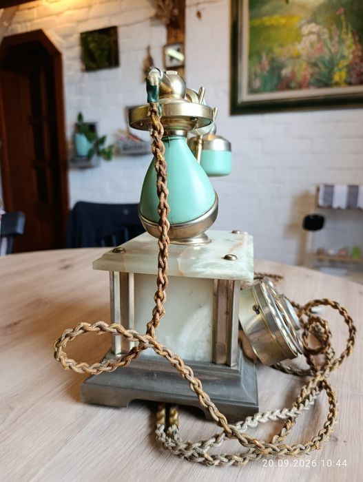 Telefon z onyxu retro onyx