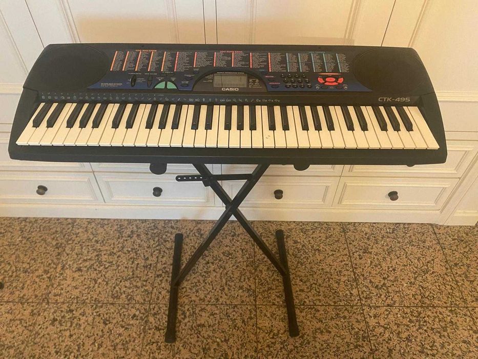Órgão musical Casio