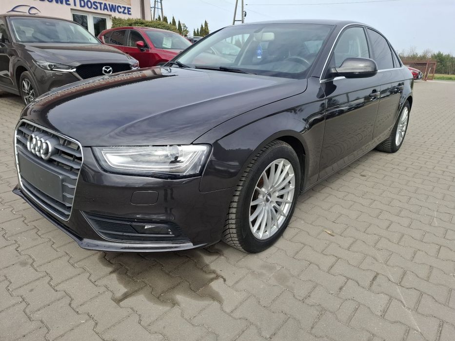 Audi A4 1.8B Super stan!