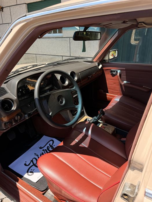 Mercedes w123 240D