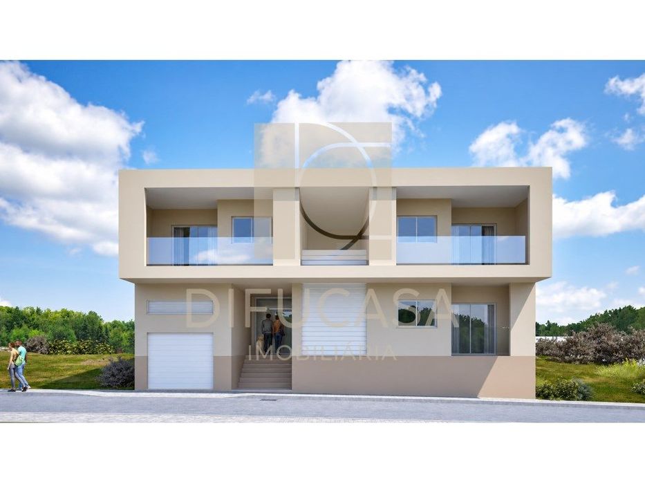 R371 - Apartamento T3 com 2 Varandas, Suíte +2 Parqueamentos | Pinh...