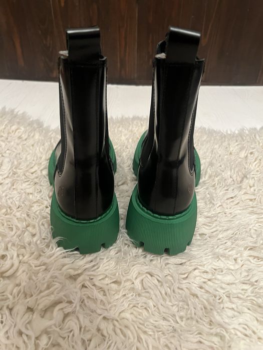 Черевики жіночі челсі Apple 40