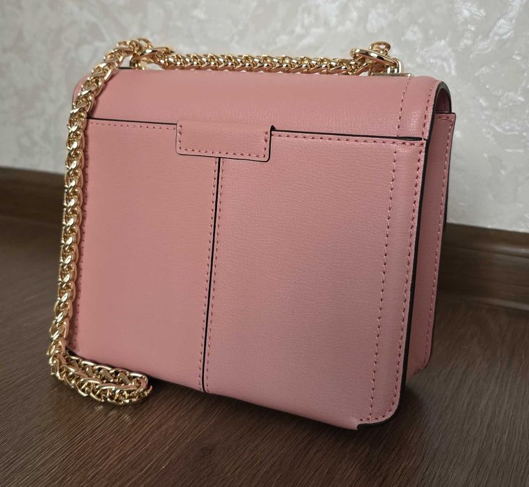 Нова сумка Michael Kors модель Sonia Small Leather Shoulder Bag.