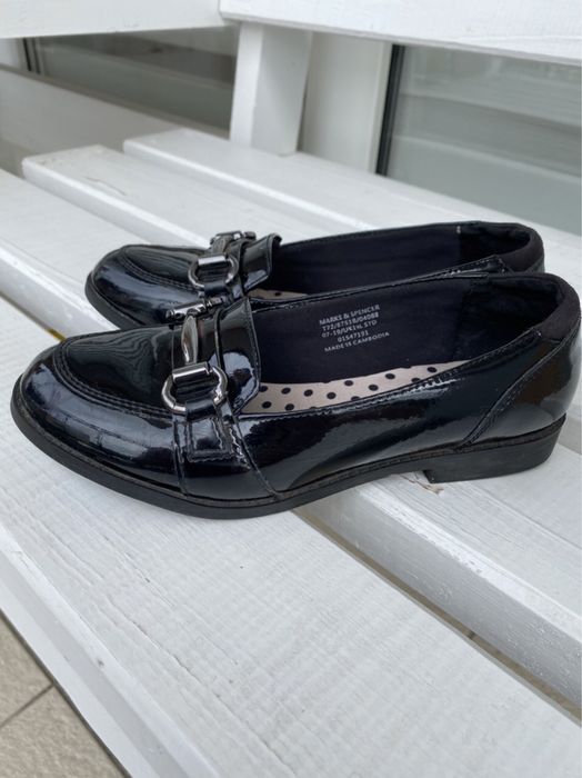 Туфельки лак