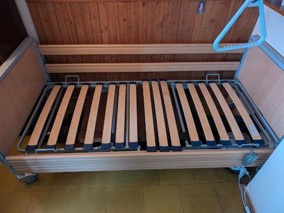 Kraków Łóżko bariatryczne łóżko rehabilitacyjne 100cm Domiflex Bock