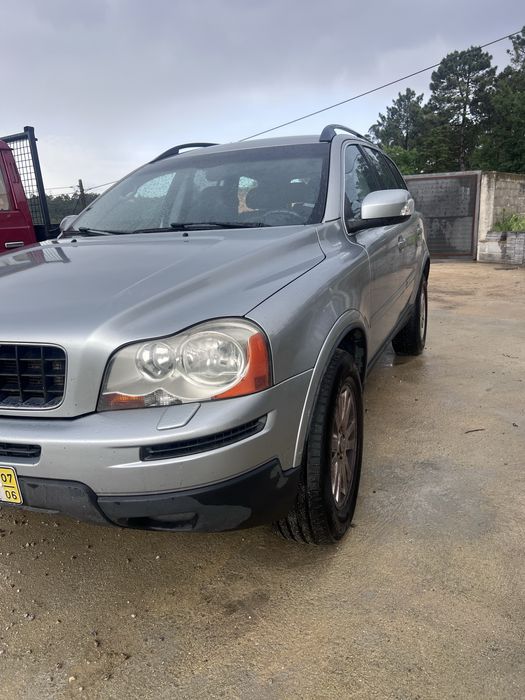 Volvo XC90 AWD 185CV / Caixa manual