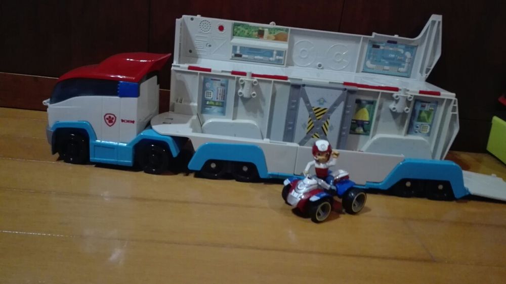 Camião Patrulha Pata