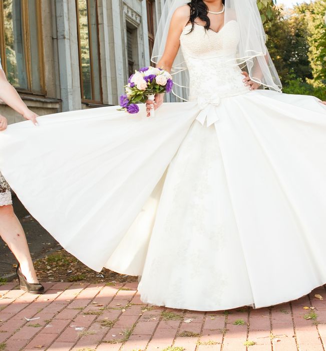 Свадебное платье