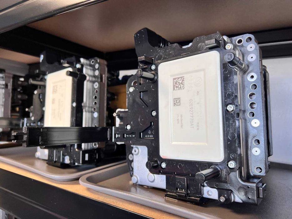 Ремонт DQ250 DSG GEN 1 GEN 2 Мехатронік 02E927770 перевірений блок