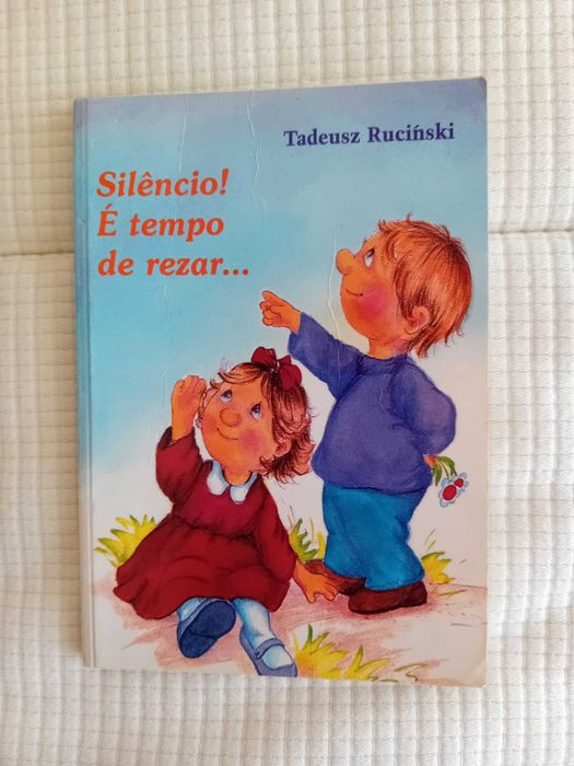 Livro de orações Silêncio! É tempo de rezar...