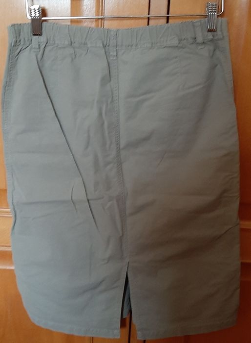 Saia de grávida benetton