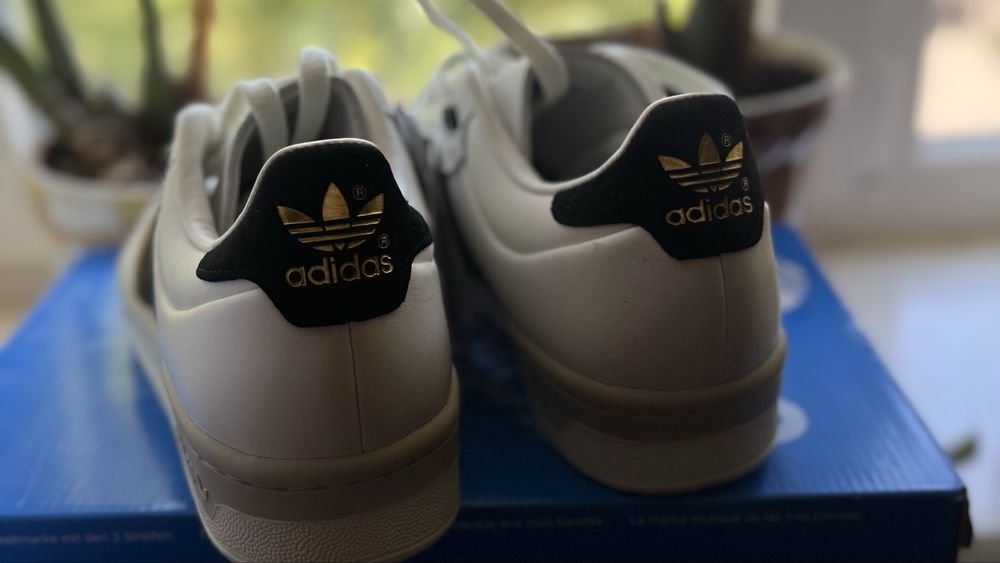 Кросівки чоловічі Adidas Rivalry Low