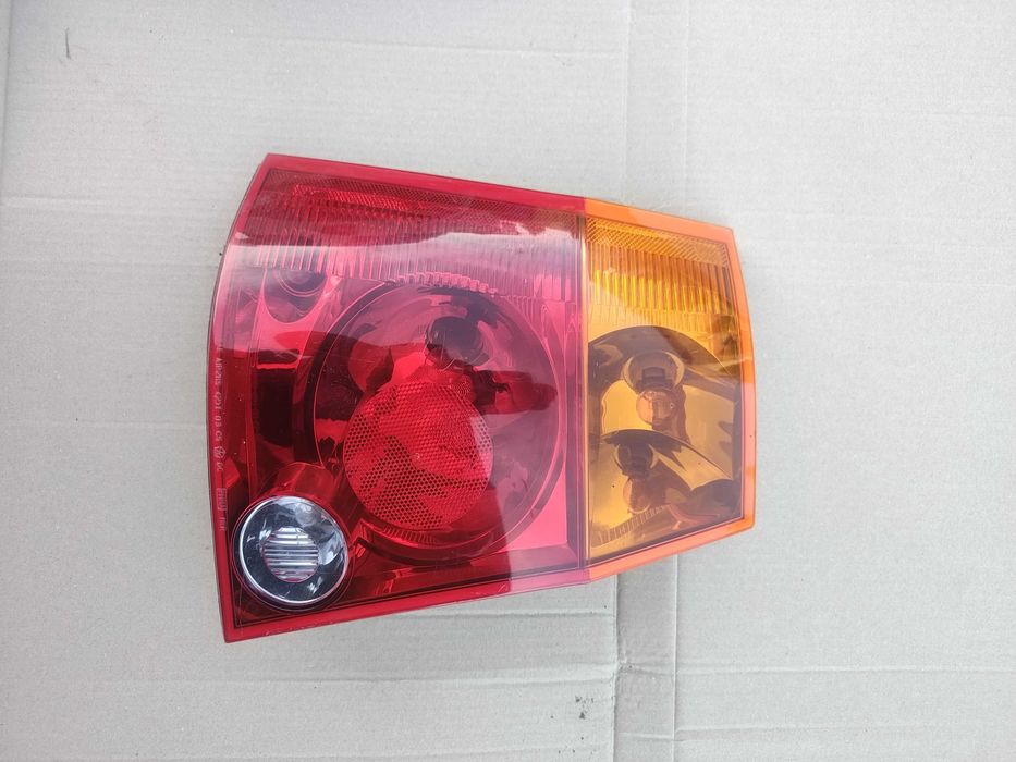 Lampa Lewa Prawa Tył Chrysler Pacifica 02-07.r ORG SZKŁO BDB