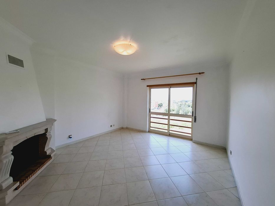 Apartamento T3 Moita com garagem
