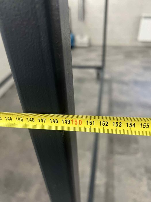 Stojak suszarka stelaż na dywany dywan