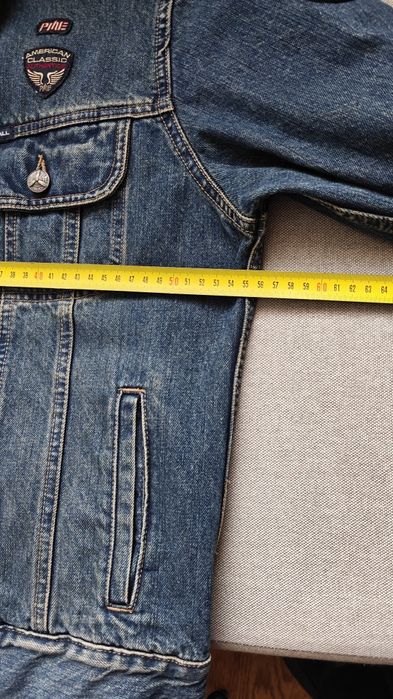 Куртка мужская джинсовая.