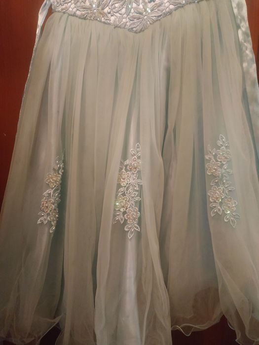 Нежное платье на девочку