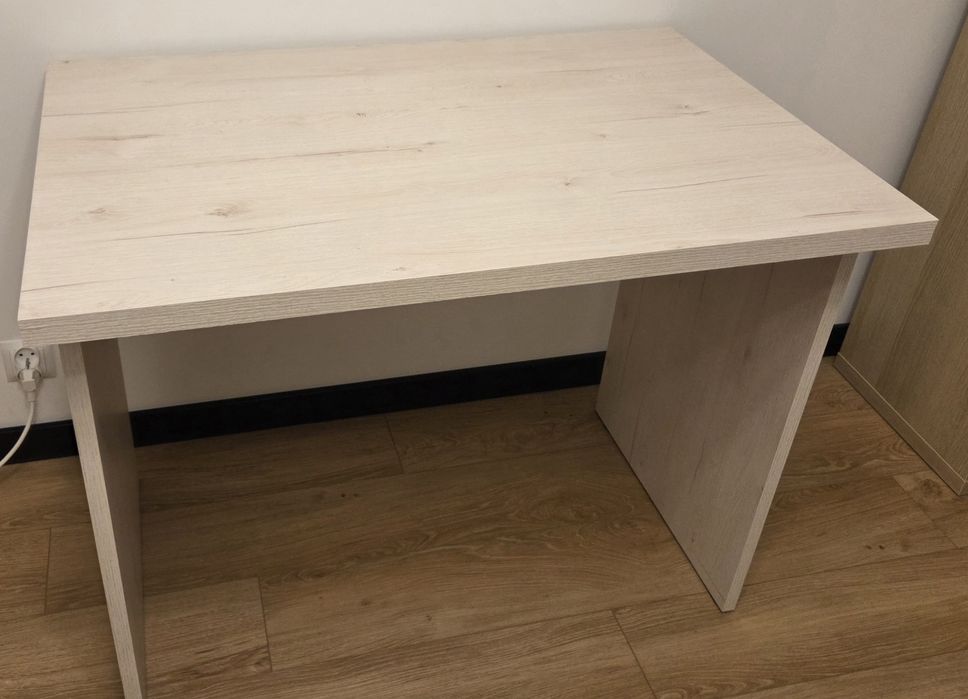 Biurko do pokoju  100x65