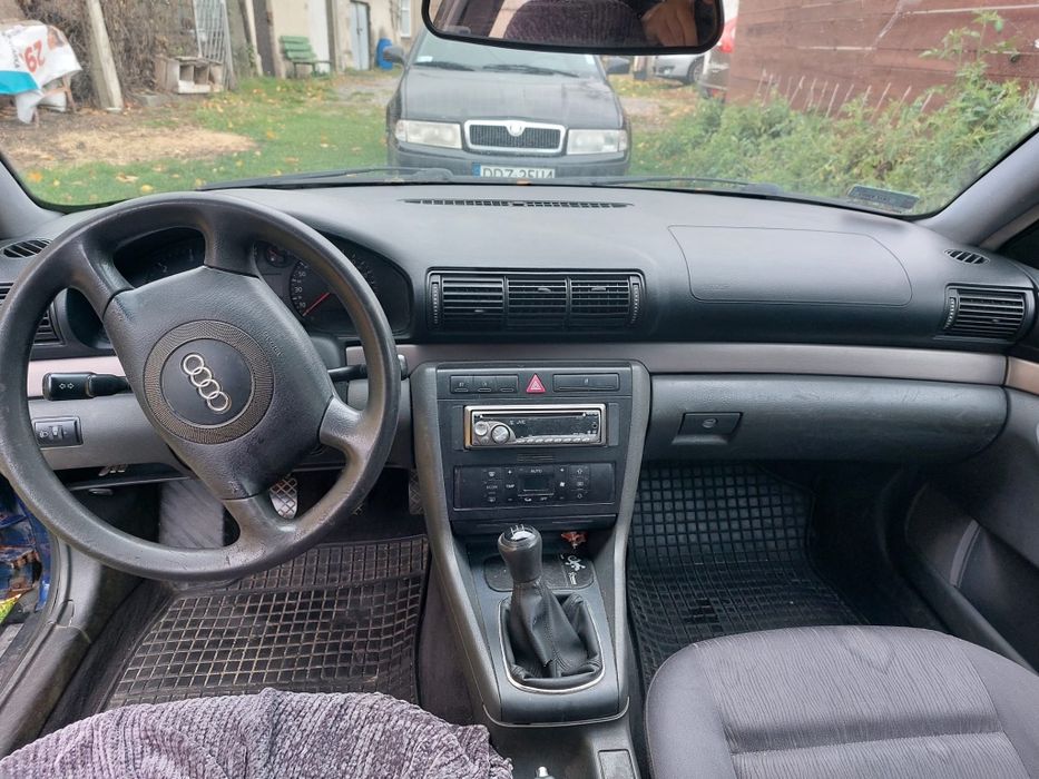 AUDI A4 B5 avant