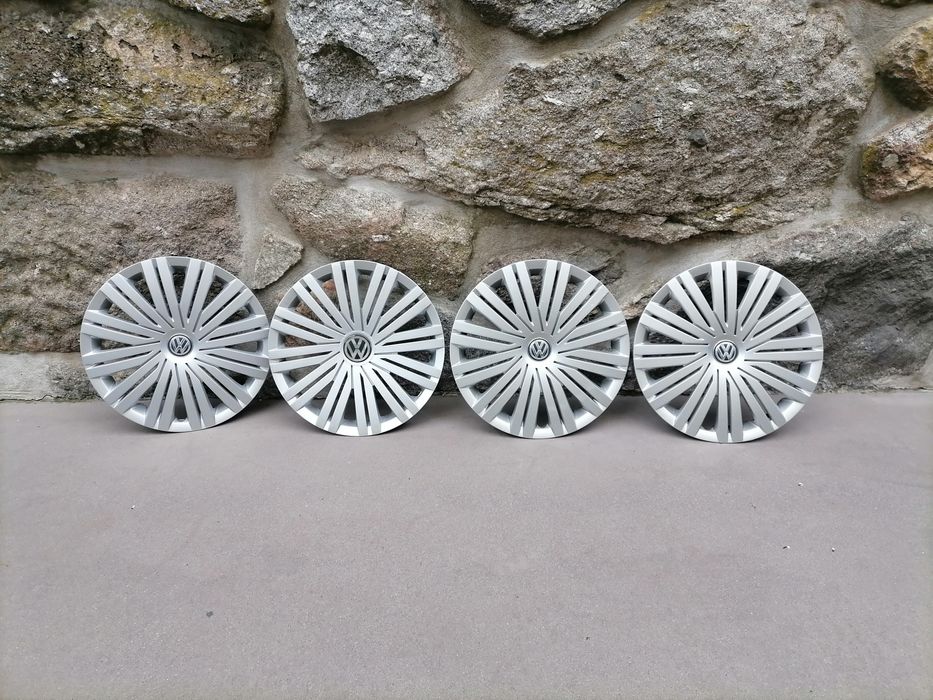 4 Jantes originais VW Polo 2017 com pneus + tampas