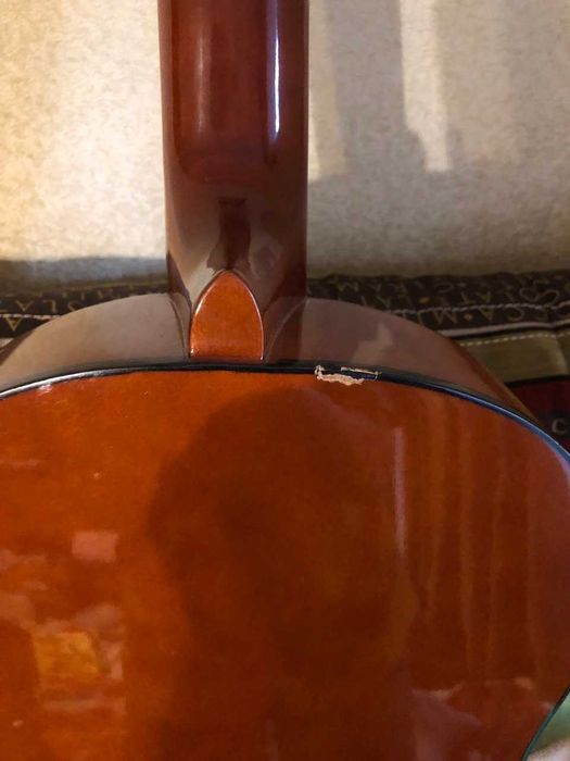 Классическая гитара Maxtone CGC - 390N