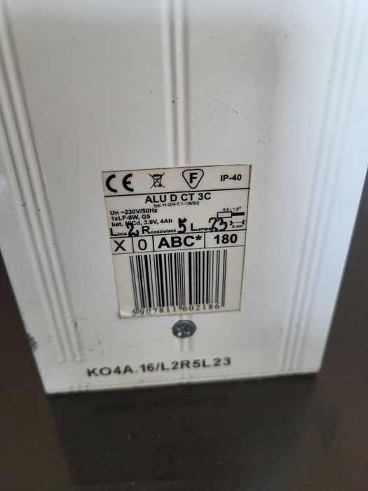 Wyjście ewakuacyjne znak, lampa